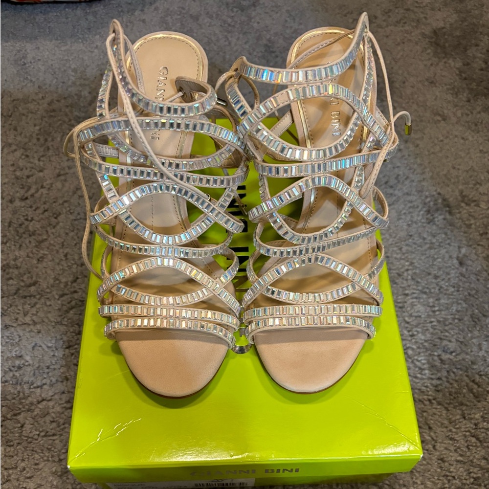 Gianni Bini Size 7 Heels Kellzie